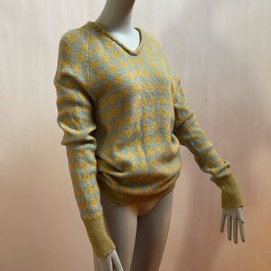 Vivienne Westwood ARGYLE gently used w defect AW17 very soft SIZE M